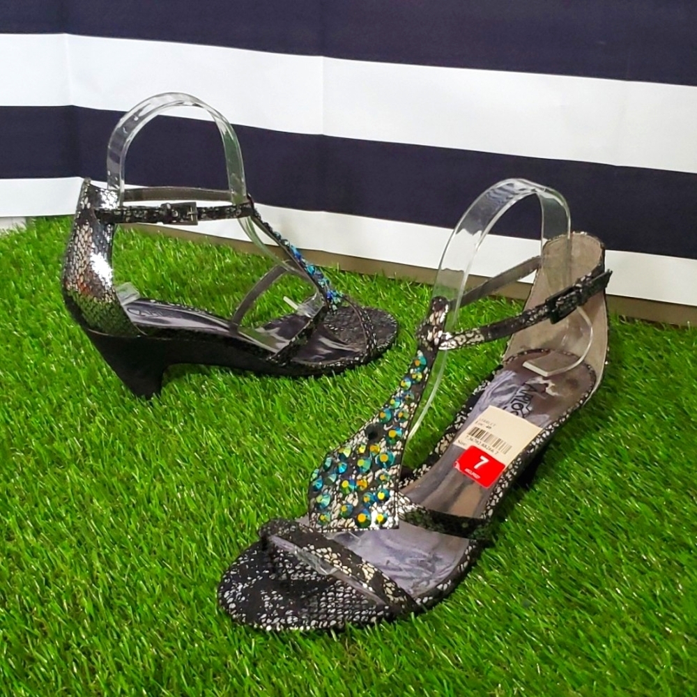 NWT Carlos Santana Starlet Cork Wedge Sandal